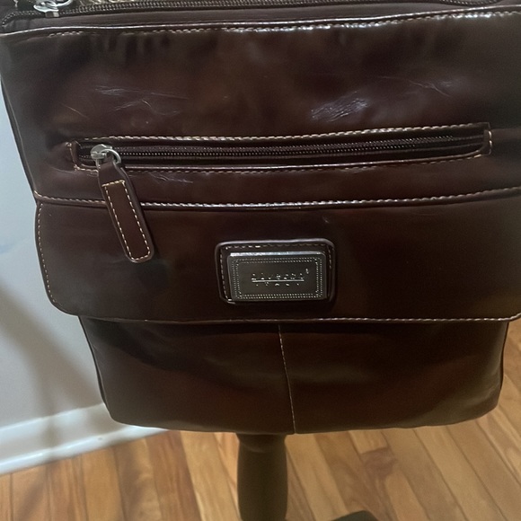 Diverso Italian Leather vintage crossbody bag - Picture 3 of 8